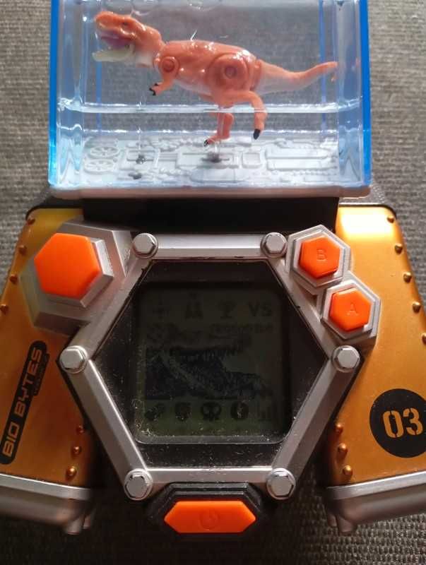 Bio Bytes T-Rex Dinosaur eletrônico portátil