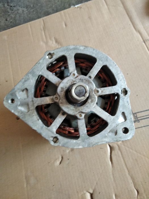 Генератор 14воль95А