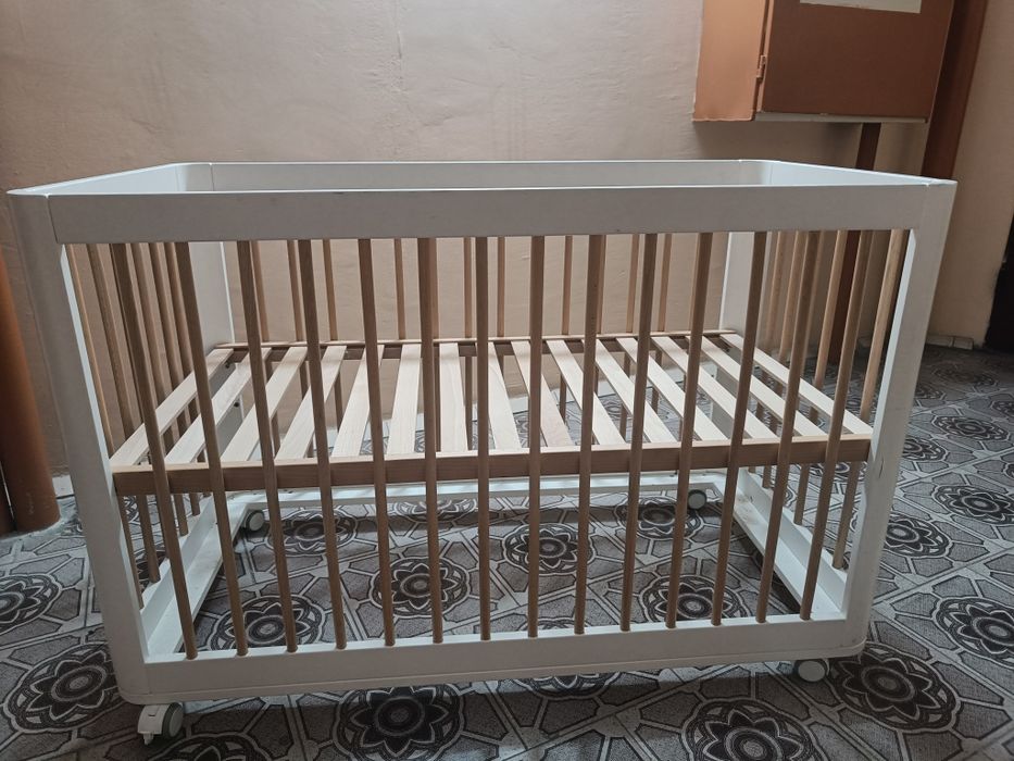 Дитячий манеж-ліжечко