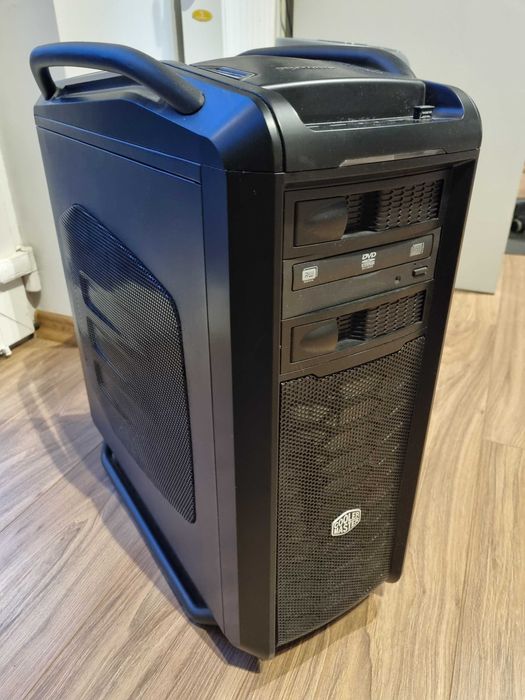 Komputer Gamingowy i7-6700K 4GHz/GTX 1070/16 GB RAM +WIN10 + akcesoria
