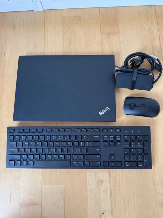 Laptop Lenovo T490, 16GB ram, 1TB SSD I5-8th gen