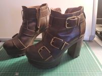 Botas senhora (Tamanho 37)