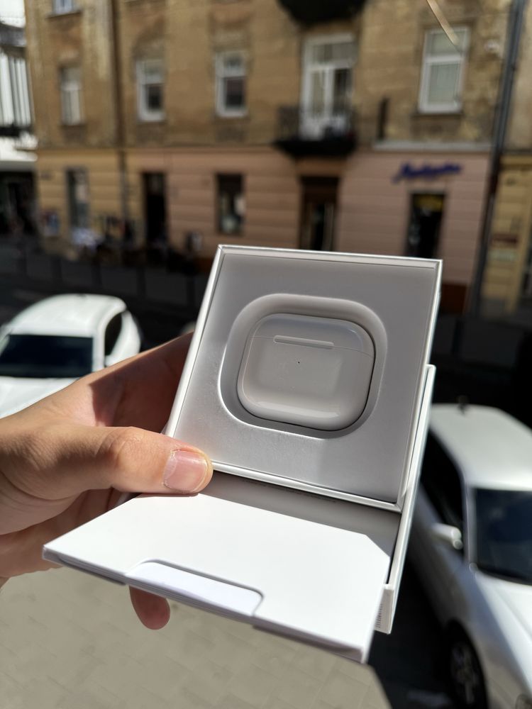 OpenBox Apple AirPods 3 with MagSafe (MME73)