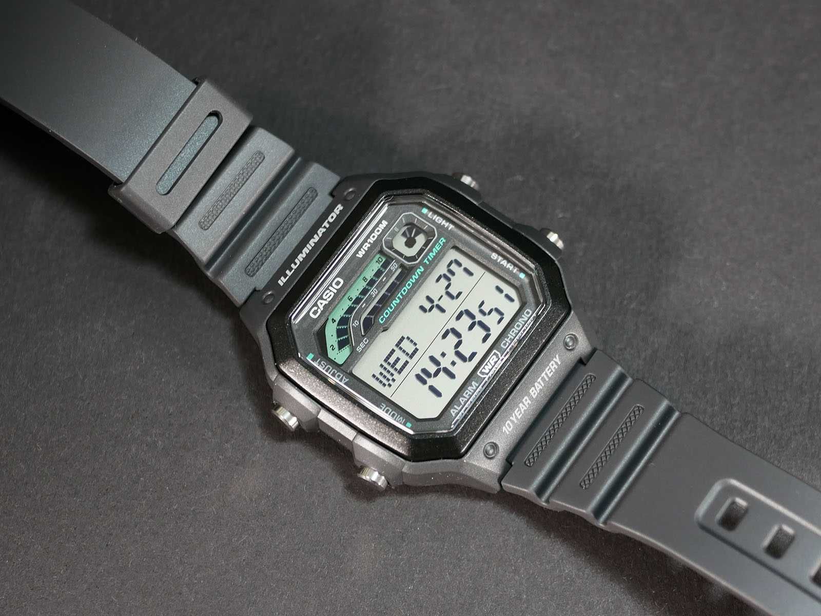 Годинник Casio WS-1600H-8AV WR100m. Новий, з коробкою