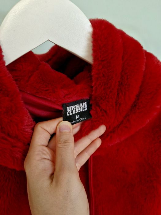 Czerwona bluza z kapturem futerkowa futrzana z futra Urban Classics