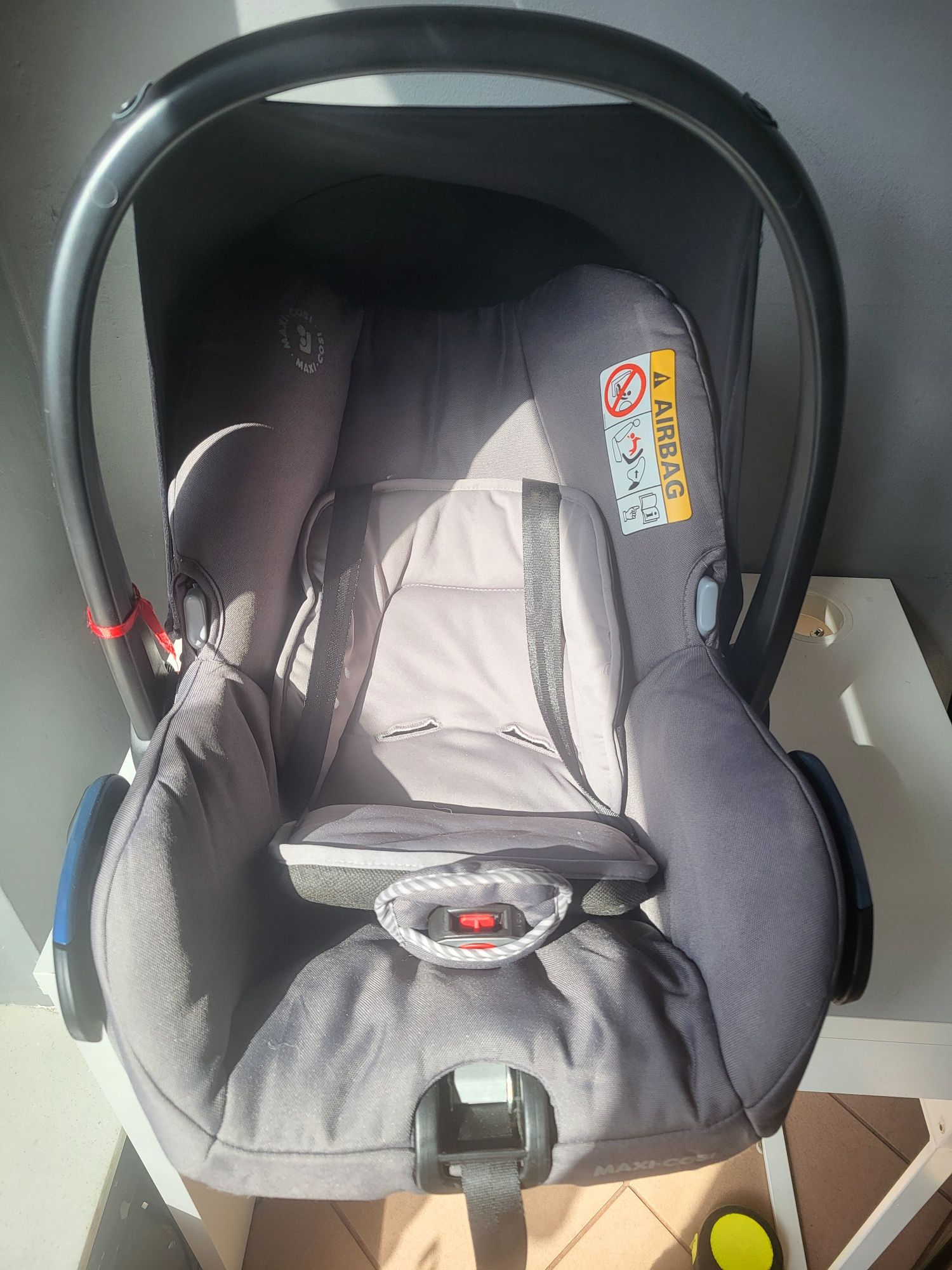 Fotelik samochodowy/ Łupina od 0-13 kg. Maxi Cosi Citi