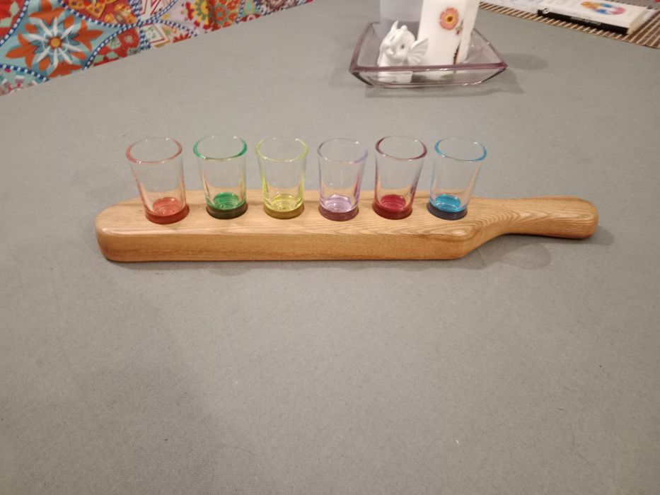 Deska na 6 kieliszków