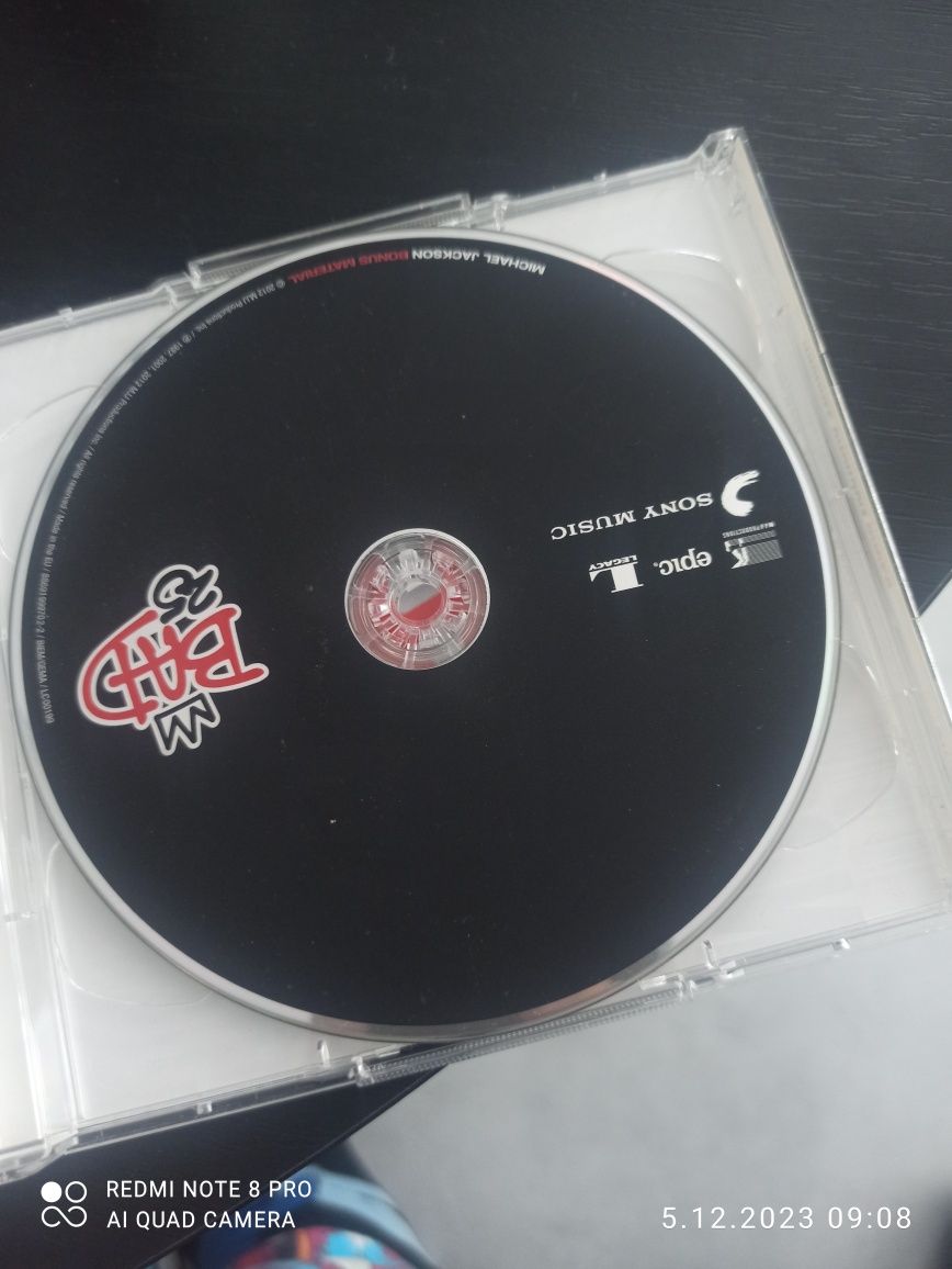 Michael Jackson Bad 25