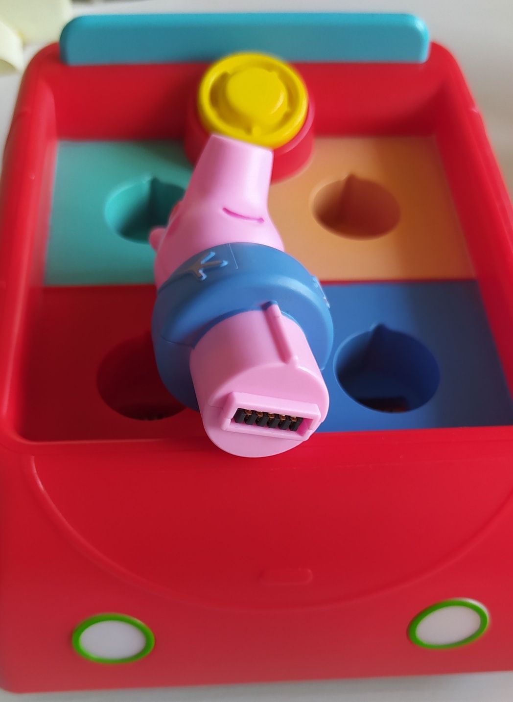 Машинка свинка Пепа,Пеппа,Peppa pig,Джордж,мама,папа свин