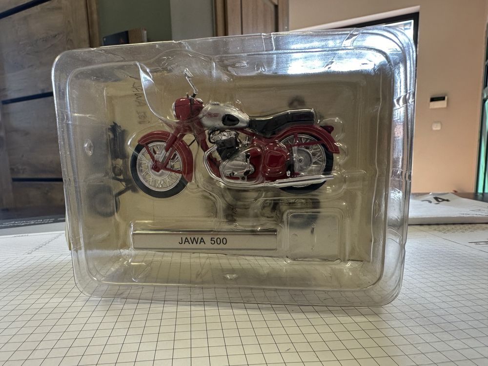 Model motocykla Jawa 500