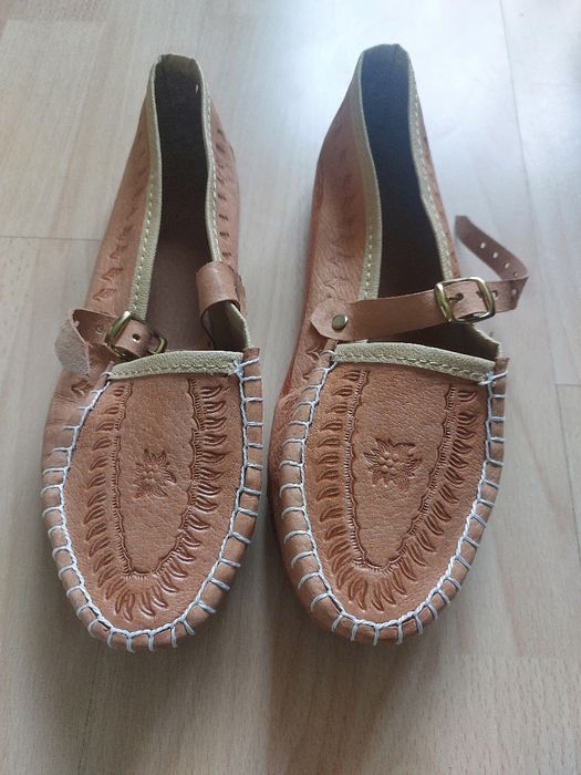 Kierpce góralskie skórzane roz 39-40
