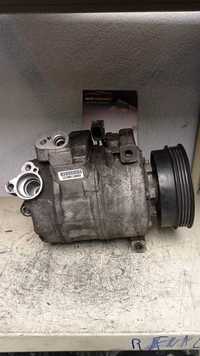 Compressor AC Audi 

REF: 8 F K 3 5 1 3 2 2 - 7 8 1