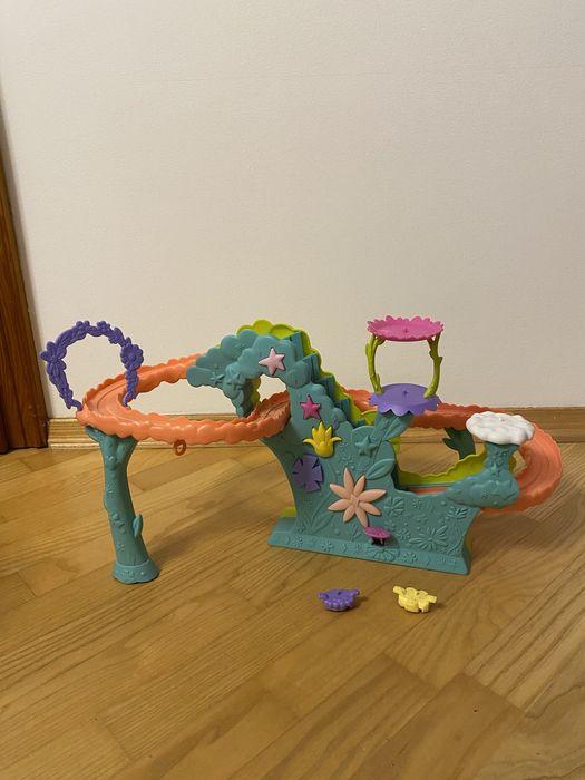 Littlest pet shop zjeżdżalnia
