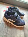 Adidasy chłopięce roz.30 granatowe,skórkowe na rzepy firmy adidas