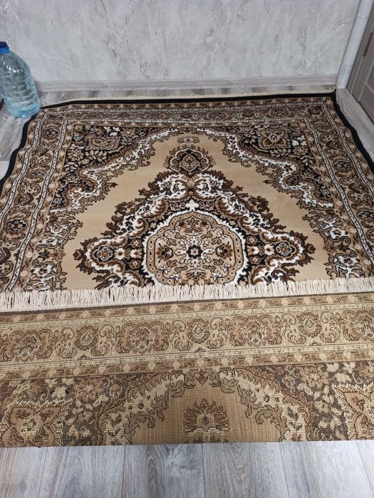 Ковры и ковровые дорожки