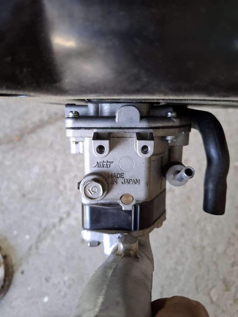 Gaźnik obudowa filtra silnik brigs vanguard 16 HP V-TWIN traktorek