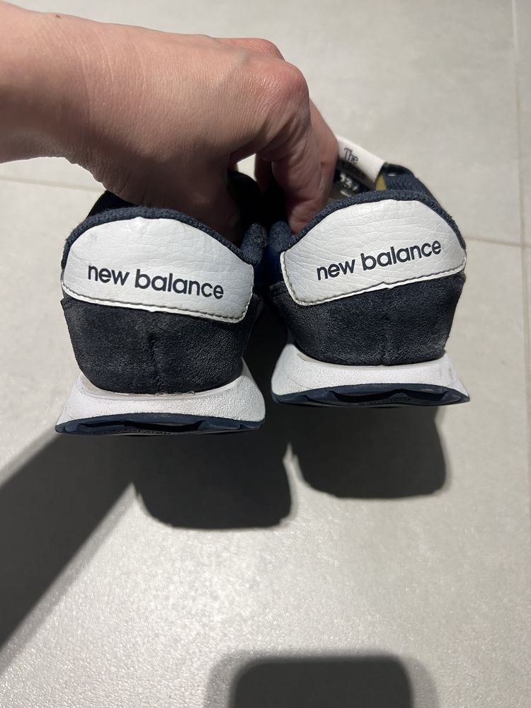 Дитячі кросівки New Balance