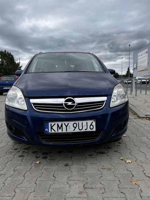 Opel Zafira 1.6 benzyna 2008r 7 osobowy