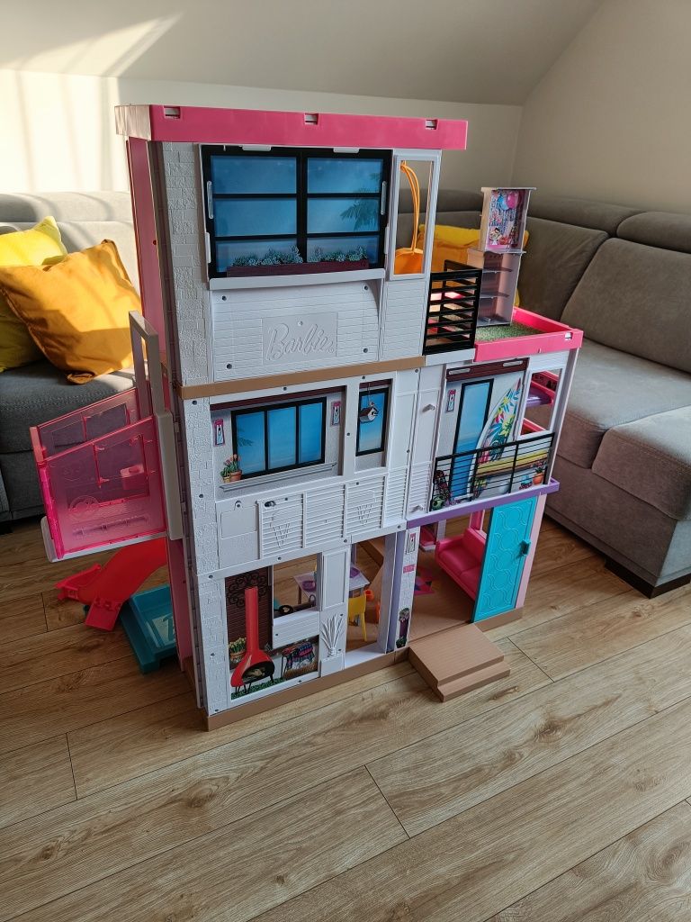 Domek Barbie DREAMHOUSE Deluxe