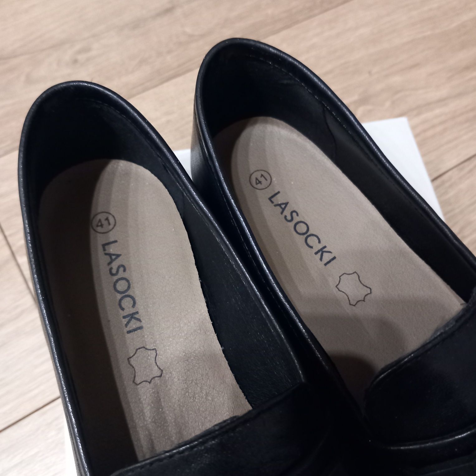 Buty damskie skórzane Lasocki 41