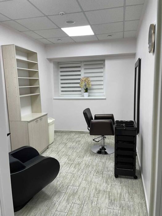 Оренда кабінету в центрі по вул. Мельника 10