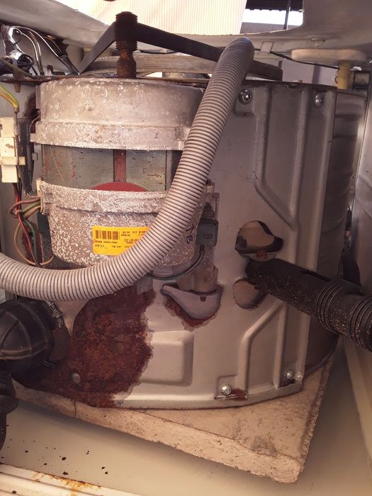 Запчастини до Ariston  двигун та інші з/ч