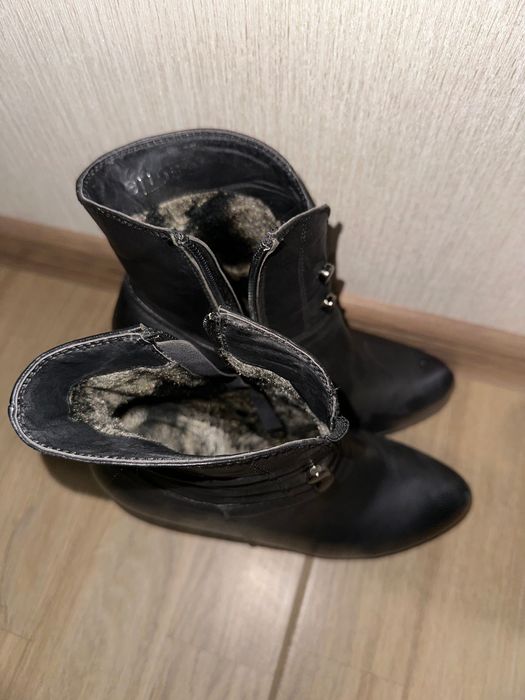 Шкіряні ботильйони 40 розмір повний