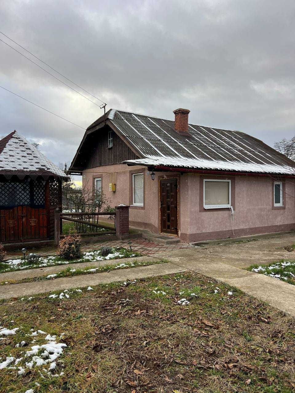 Продається будинок у селі Березівка біля Івано-Франківська