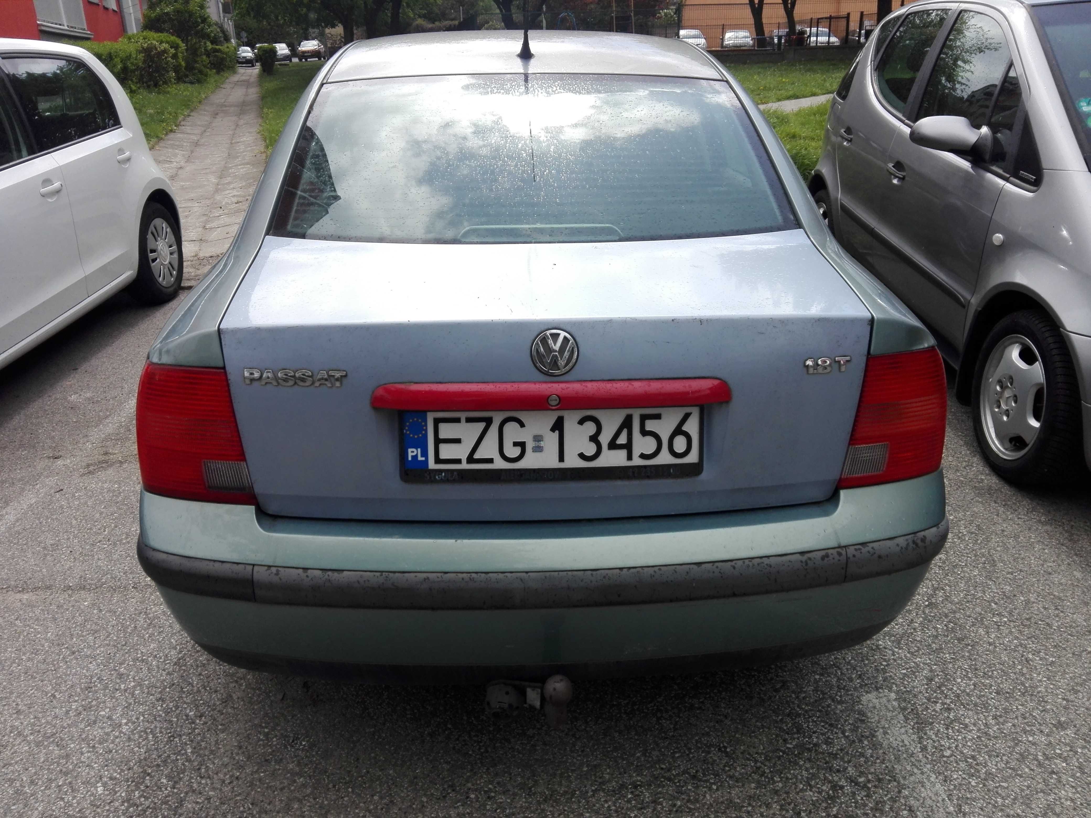 Volkswagen Passat 1.6 benzyna 1997 rok sedan