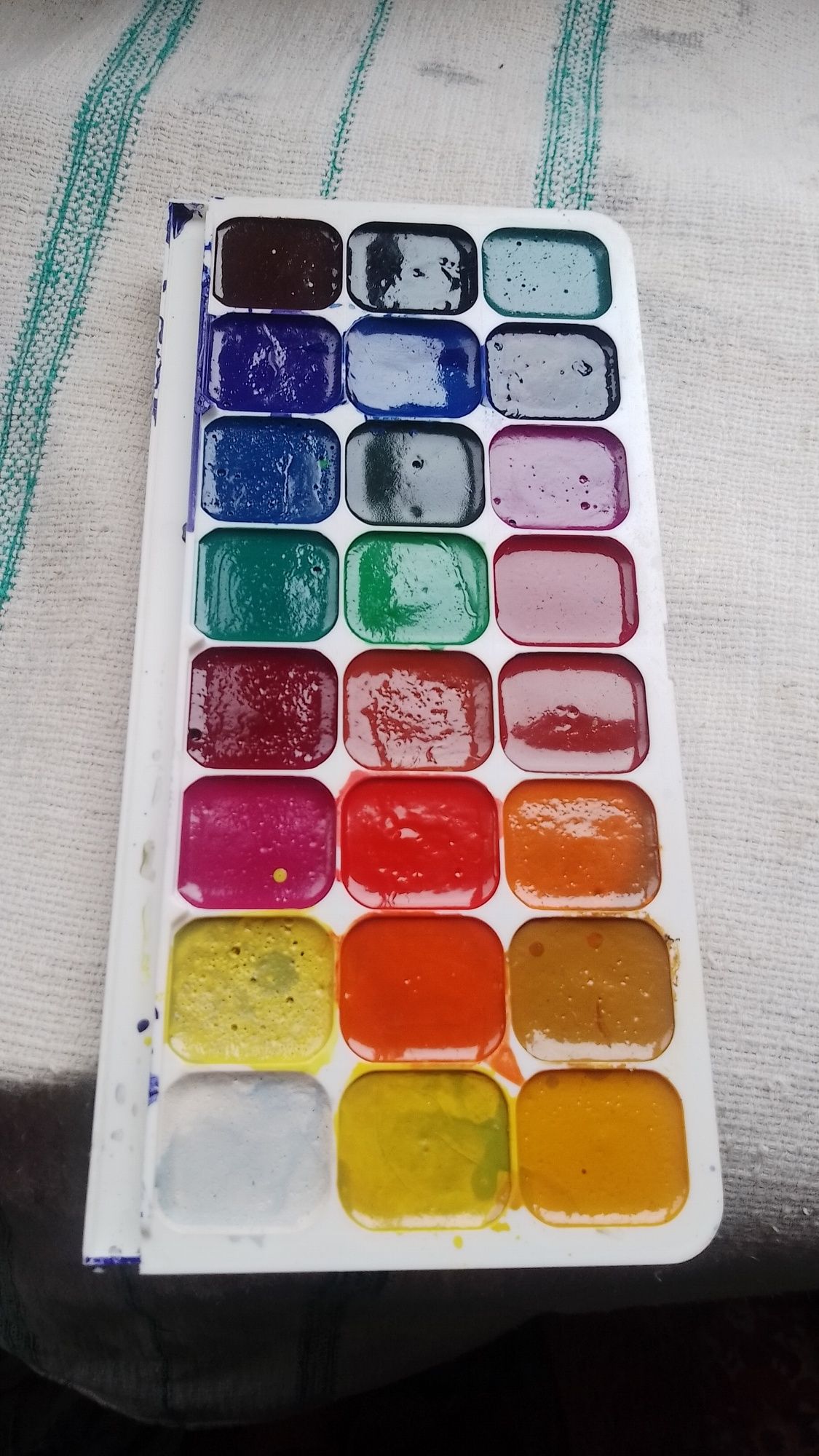 Краски для рисования