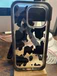 Etui na telefon OtterBox iPhone 14 Pro motyw Krowa