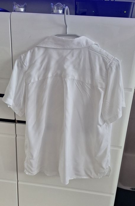 Biała bluzeczka w rozm XXS