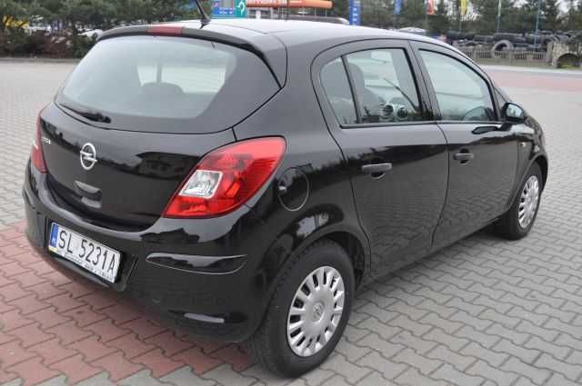 Opel Corsa D lift 2013 rok,poj 1,0 benzyna.,klima,dobry stan,krajowy