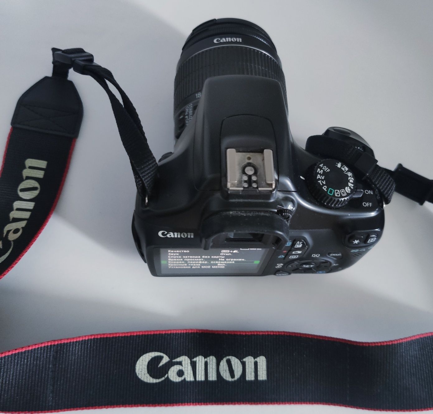 Фотоаппарат Canon EOS 1100D