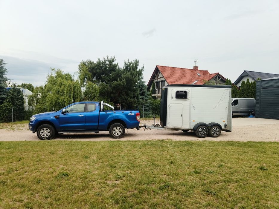 Ford Ranger 2.2 D 4 osobowy niski przebieg