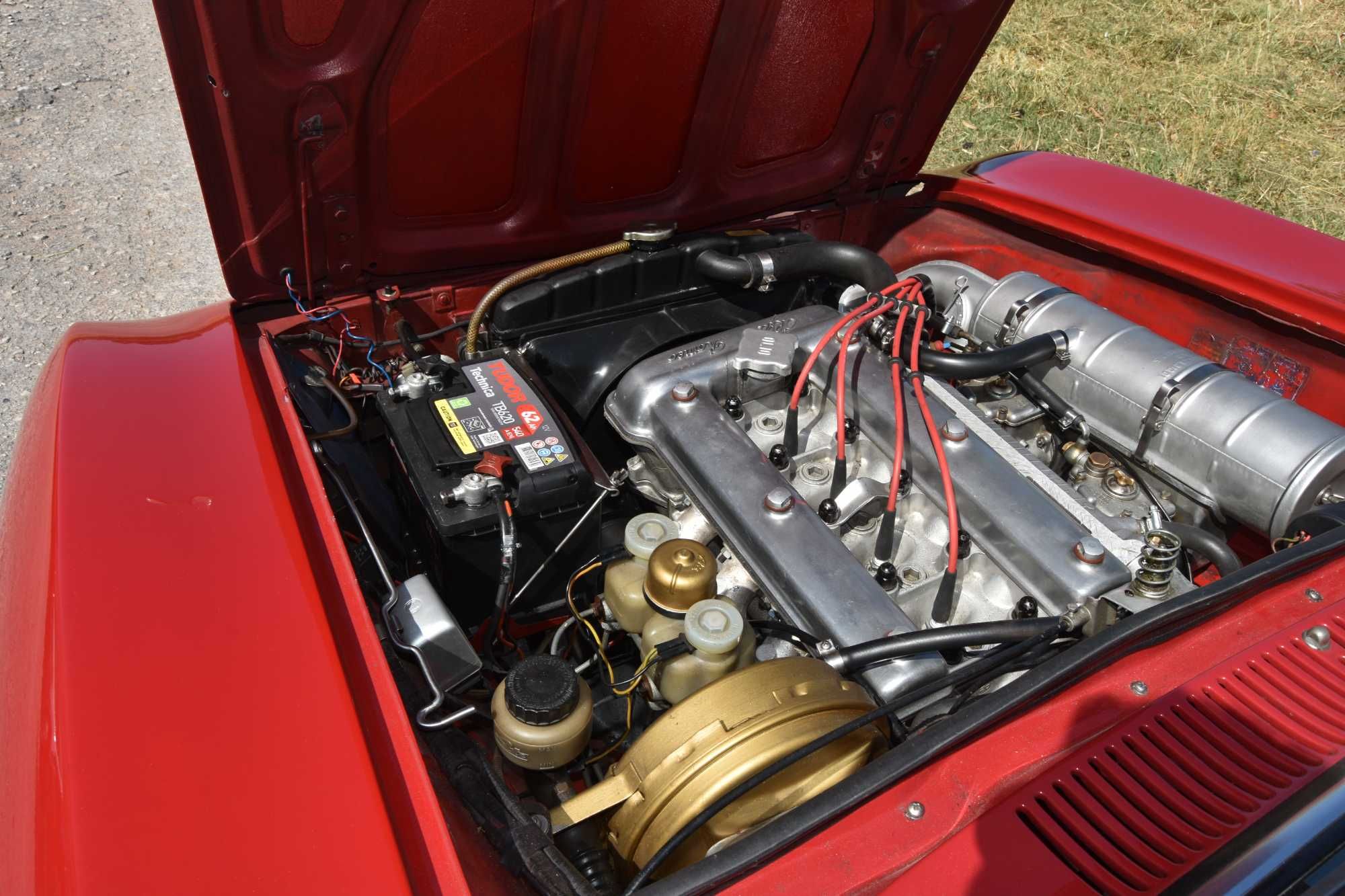 Vendo Alfa Romeo 1600 GT Júnior