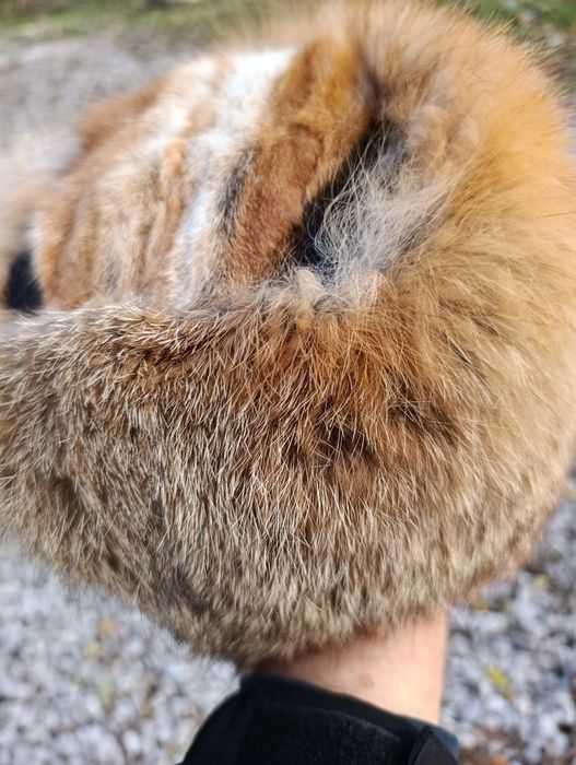 czapka z lisa naturalnego