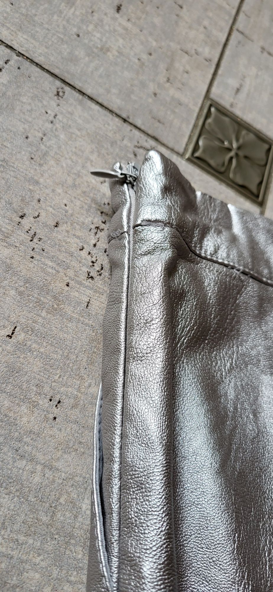 Top shop srebrna spódnica skóra mini premium S