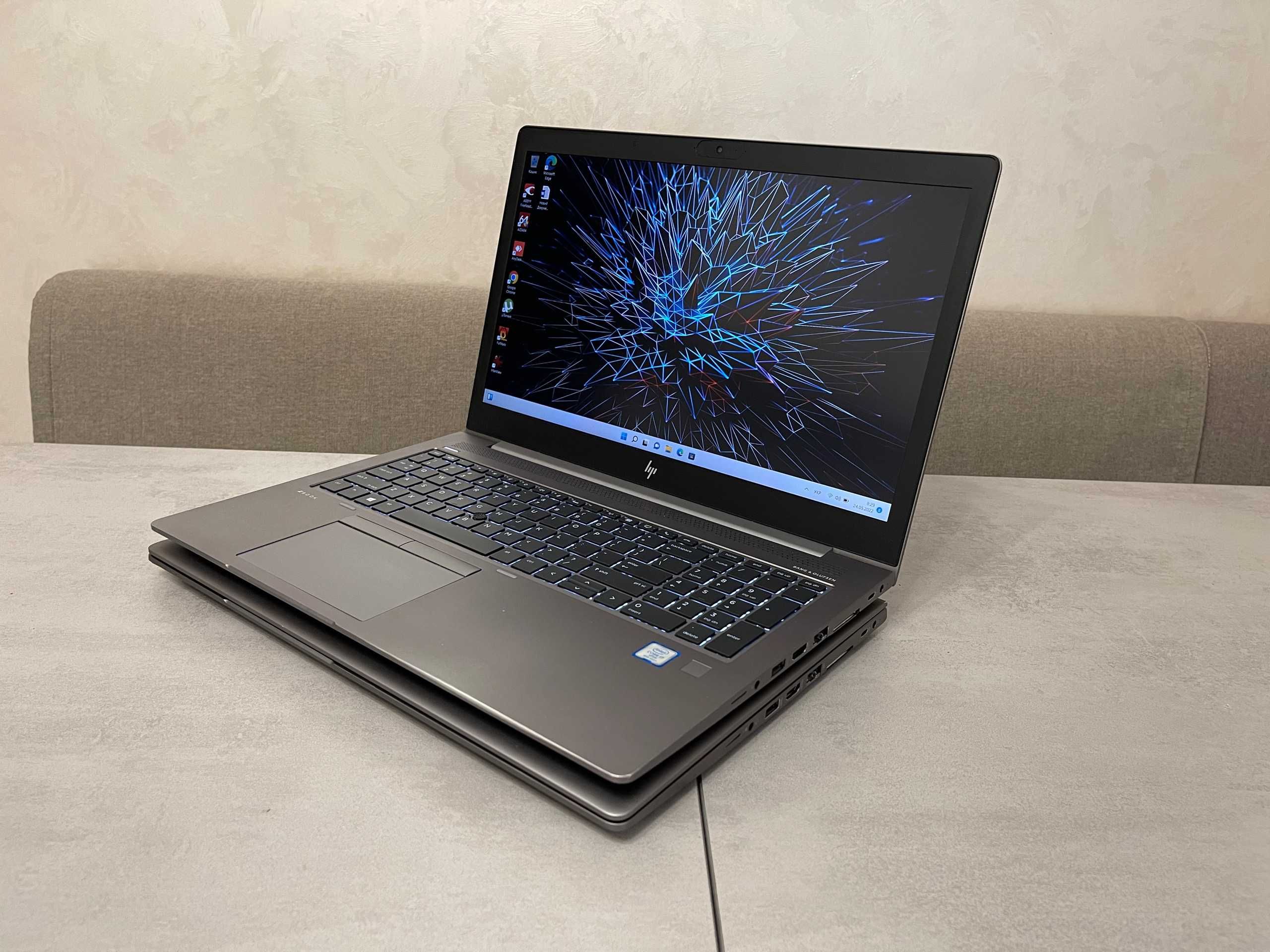 HP Zbook 15u G5, 15,6 FHD IPS, i7-8650U, 32GB, 512GB SSD, Radeon 2GB