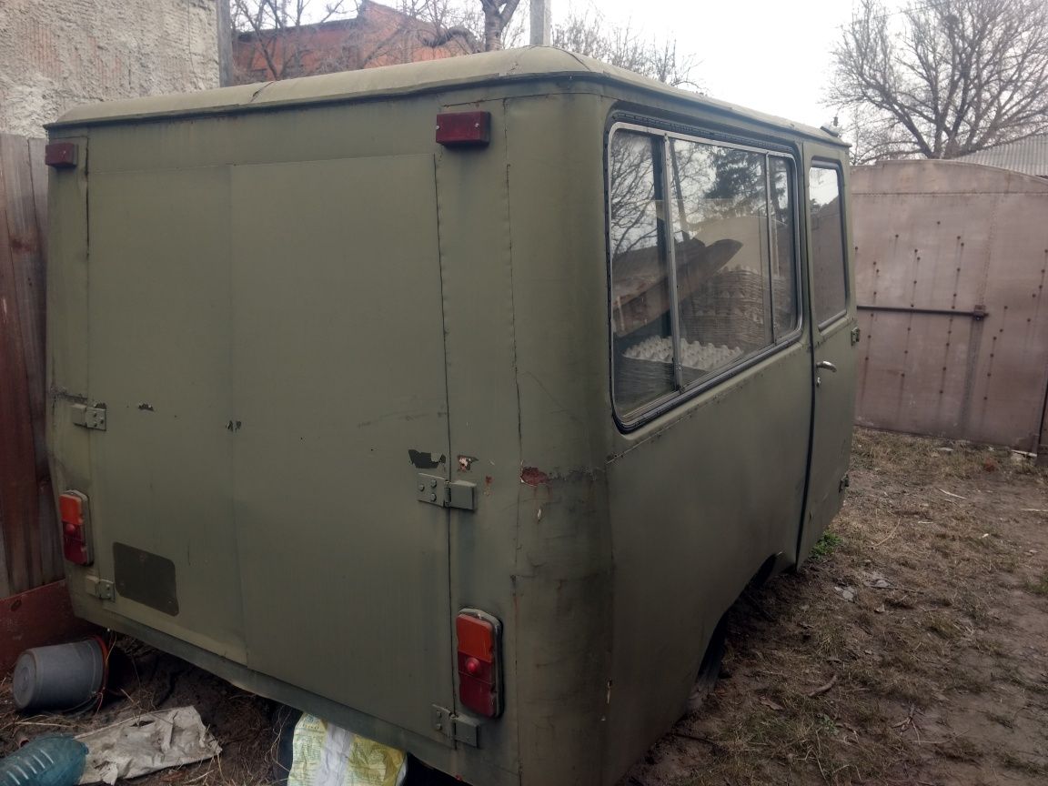 Причіп (прицеп) житловий.