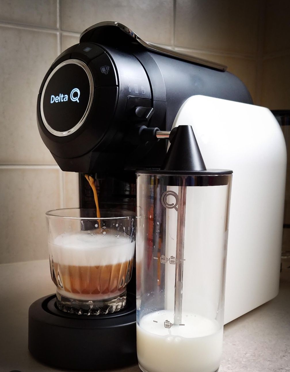 Nowy kapsułkowy ekspres do kawy delta QOOL coffe maker