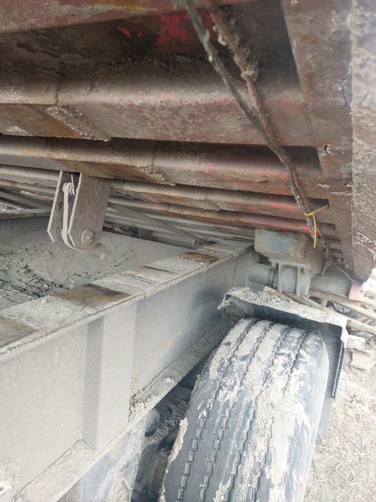 Прицем Bodex Kis 3WS