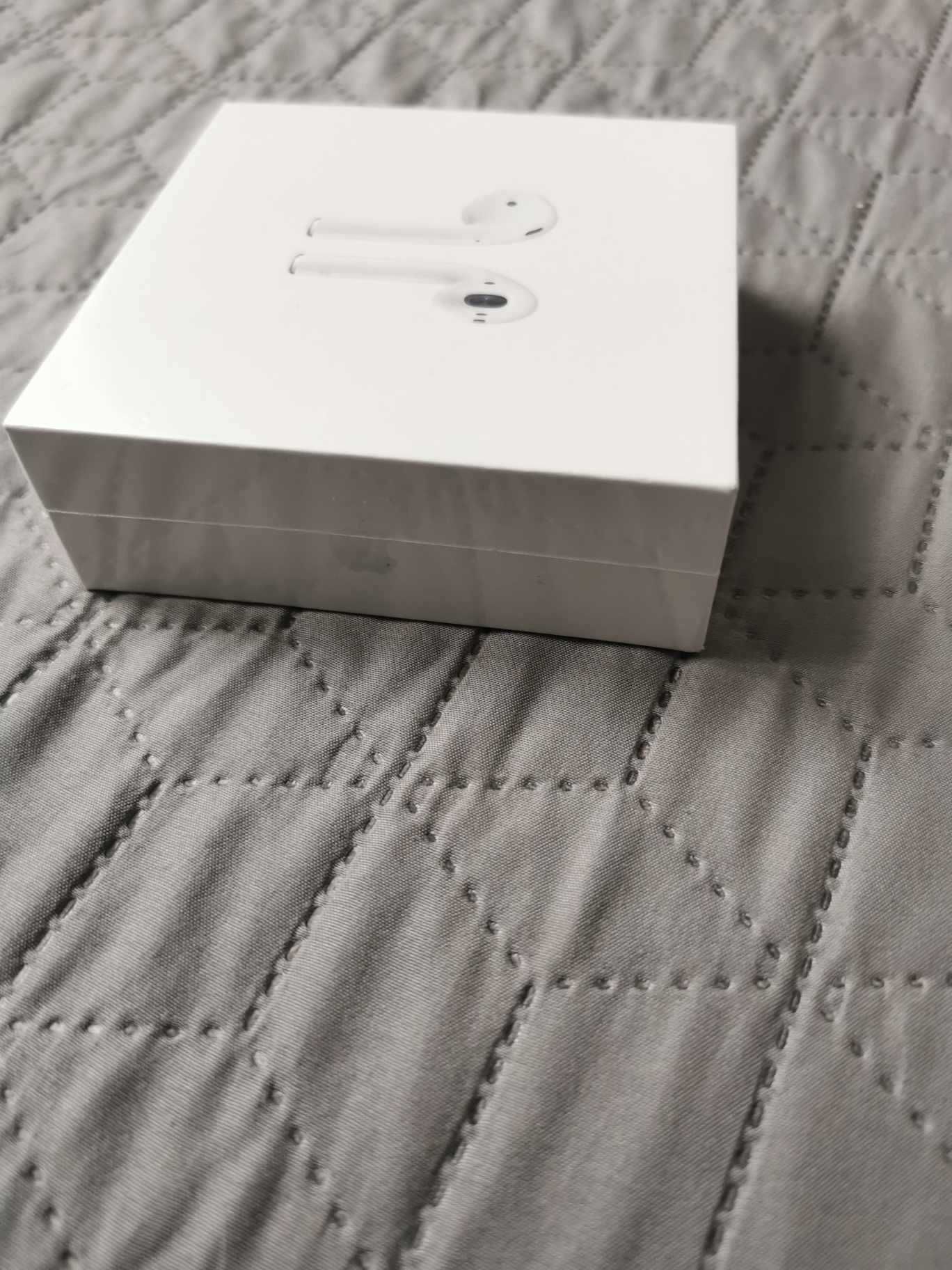Nowe airpods 2 do Iphone przy zakupie Iphone 15 Plus