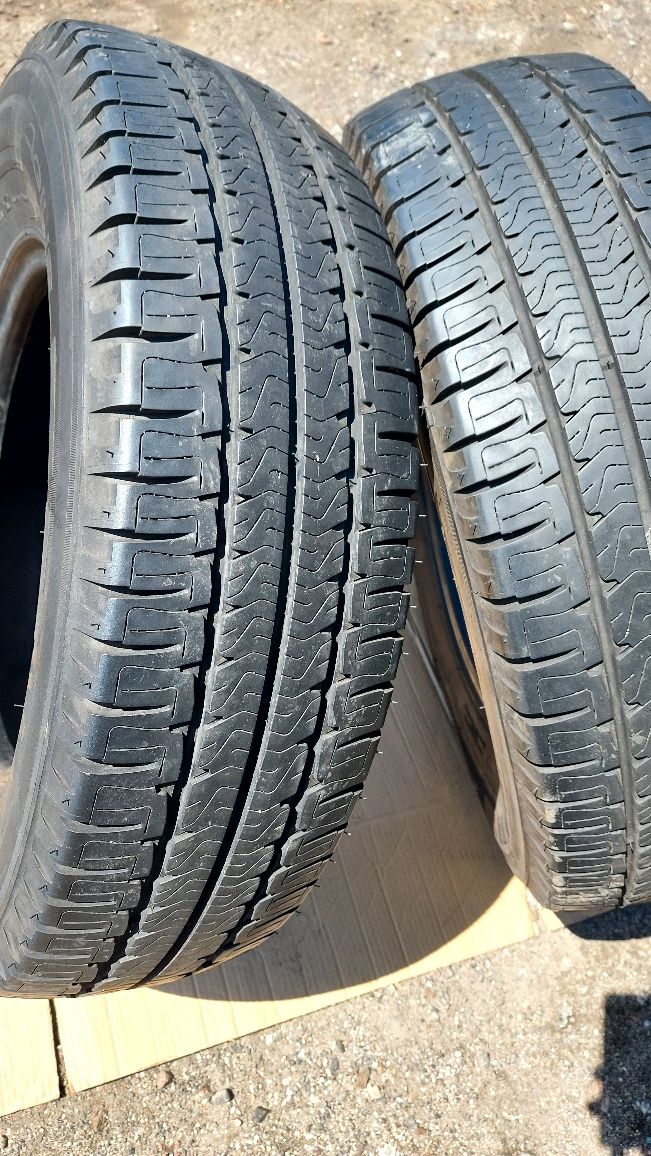 2× 225 75/16C Michelin Agilis Opony letnie