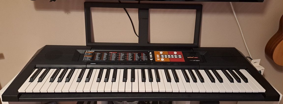 Teclado PSR F51 - Yamaha