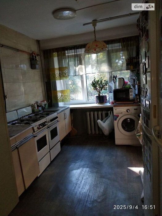 Продається кімната на Чоколовці