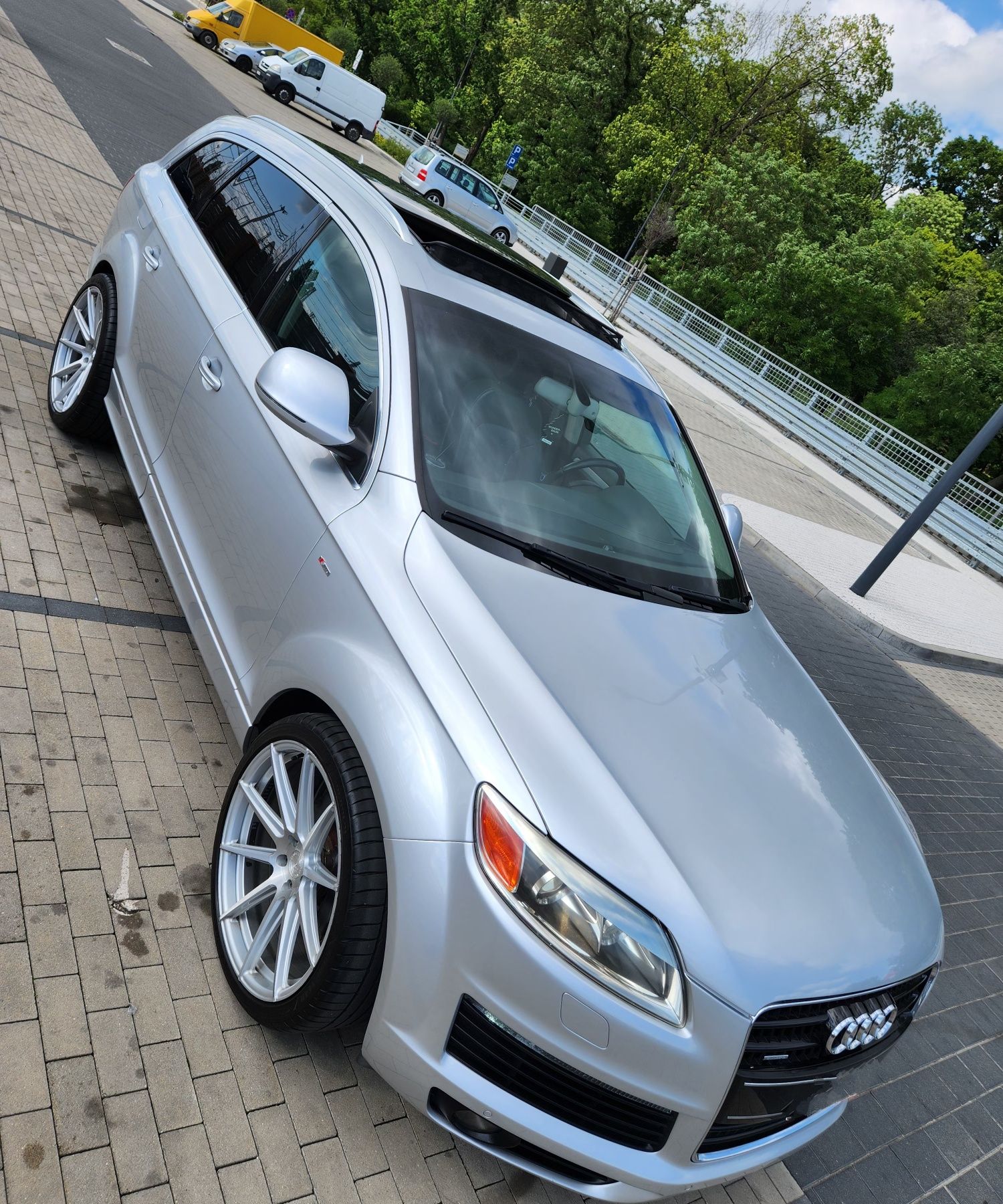 Audi Q7 sQ7 4.2i V8 350KM S-Line Plus ! Full Opcjal! ZAREJSTROWANY 
S-