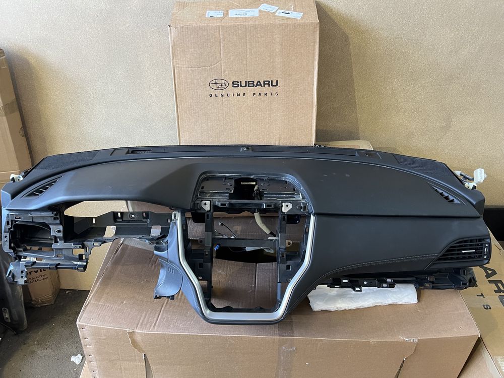 Торпеда панель приладів SRS Subaru outback bt legacy bw 2020