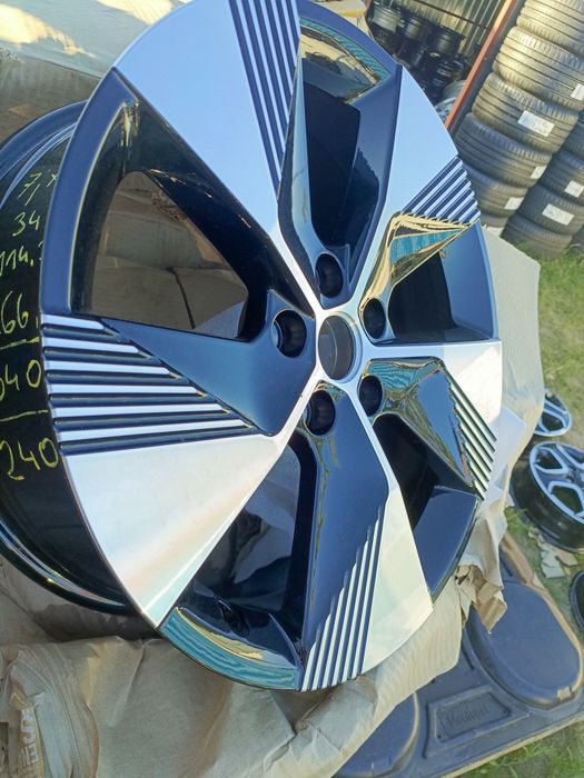 Nowe demo felgi aluminiowe Renault Dacia Toyota 5x114,3 et34 7jx18