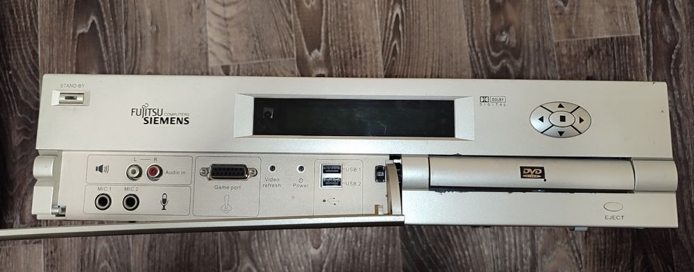 Fujitsu Siemens Multitainer